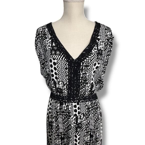 NWT Davina Women's Maxi Dress Size 0X Black & White - Picture 1 of 4